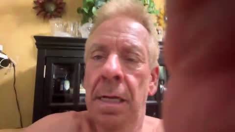 lickmysnowballs online show from October 7, 8:11 am