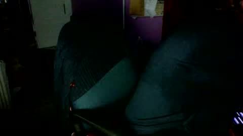 LickYourYoni online show from September 14, 2:27 pm