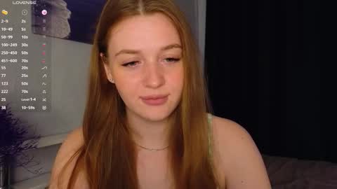 Snapshot of liebevol chatting on October 21, 5:24 pm Amelia Next stream Friday - start 1500-1600 UTC online show from October 21, 5:24 pm