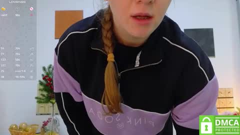 Snapshot of liebevol chatting on December 4, 4:59 pm Amelia Next stream Friday - start 1500-1600 UTC online show from December 4, 4:59 pm