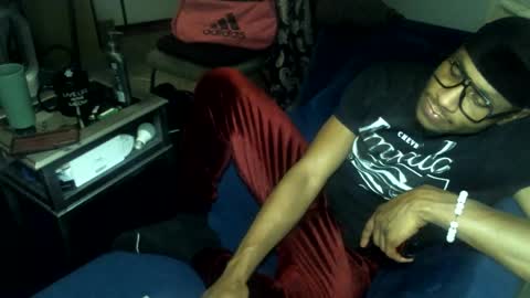 Snapshot of lightscamerawatchme chatting on September 11, 9:09 am lightscamerawatchme online show from September 11, 9:09 am