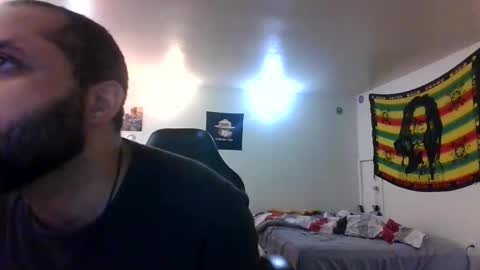 Snapshot of lightskinned666 chatting on November 30, 10:47 pm lightskinned666 online show from November 30, 10:47 pm