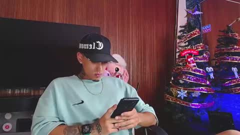 Daniel online show from December 13, 7:53 pm