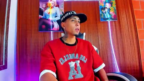 Daniel online show from February 22, 3:43 pm