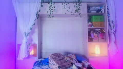 Snapshot of liiavega chatting on September 20, 11:44 am online show from September 20, 11:44 am