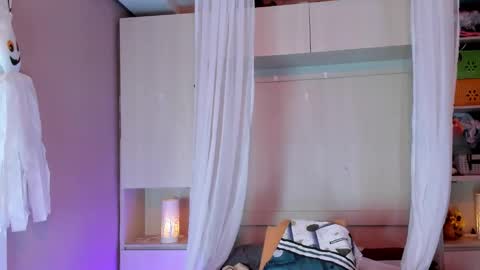 Snapshot of liiavega chatting on November 1, 11:45 am online show from November 1, 11:45 am