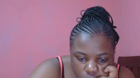 Snapshot of liilcutiee chatting on October 7, 11:51 am Lily online show from October 7, 11:51 am