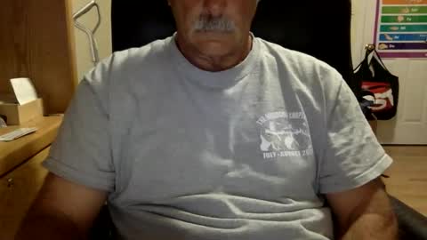 likefhot online show from April 20, 1:25 pm