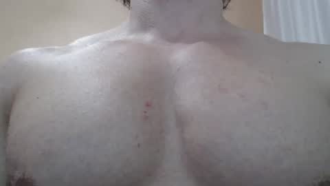 Snapshot of likwidator84 chatting on February 10, 3:03 am Maximus online show from February 10, 3:03 am