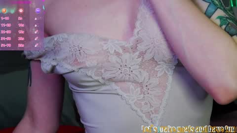 Lil Bella G online show from January 8, 7:34 am