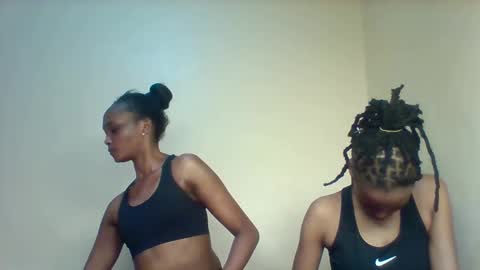 Lil miss online show from November 12, 2:17 pm