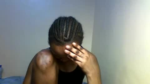 Lil miss online show from December 1, 2:11 pm