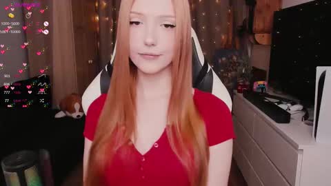 Snapshot of lil_pumpkinpie chatting on December 21, 3:08 pm Val online show from December 21, 3:08 pm