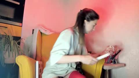 Snapshot of lil_uff chatting on November 24, 9:14 pm aka princessmaya online show from November 24, 9:14 pm