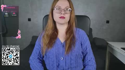 lila_pitt online show from September 26, 7:51 pm