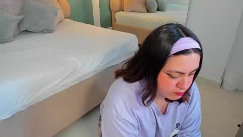 Lila  online show from April 24, 1:46 pm