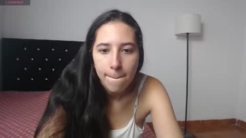 Lila Cream online show from October 17, 2:52 pm