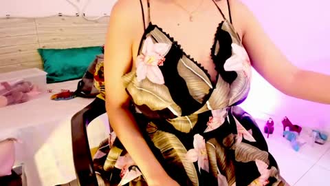 Lilah Sweet online show from June 2, 12:07 pm
