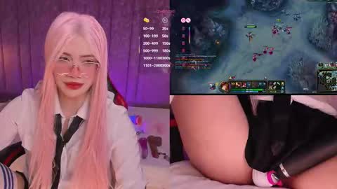 Snapshot of lilapop__ chatting on December 19, 3:57 am Lila online show from December 19, 3:57 am