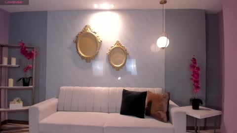 Snapshot of lilawest chatting on January 25, 8:21 pm Lila West online show from January 25, 8:21 pm