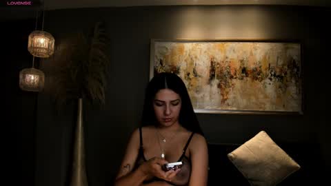 Snapshot of lilawest chatting on February 23, 11:33 am Lila West online show from February 23, 11:33 am