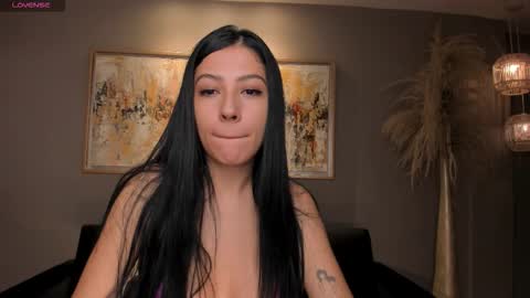 Snapshot of lilawest chatting on October 23, 11:20 am Lila West online show from October 23, 11:20 am