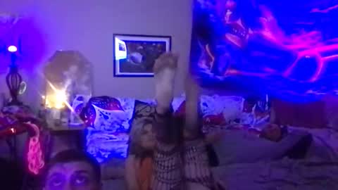 Snapshot of lilbabi2588 chatting on December 18, 6:41 am Miss Mysterio online show from December 18, 6:41 am