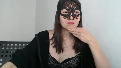 lilca23 online show from March 3, 6:15 am