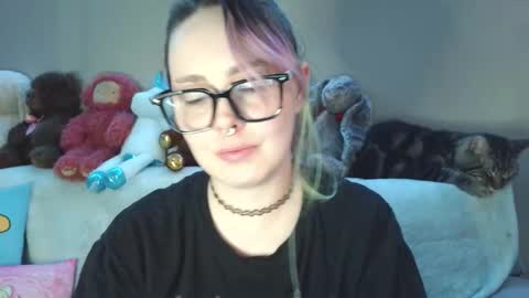 emily ryanson online show from February 4, 12:49 am