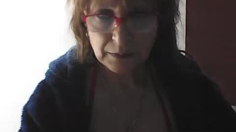 lilieth online show from October 16, 6:42 pm