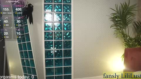 Lili online show from January 25, 11:13 am