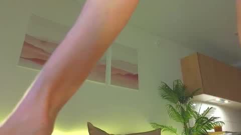 lili__roze_ online show from September 19, 5:20 am