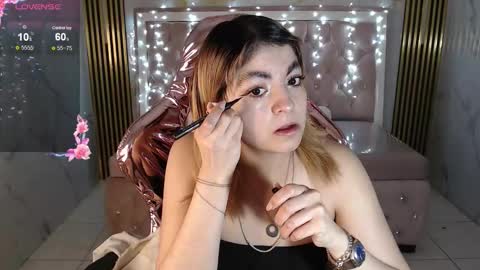 Snapshot of lili_conor_s chatting on September 24, 3:32 am Lili online show from September 24, 3:32 am