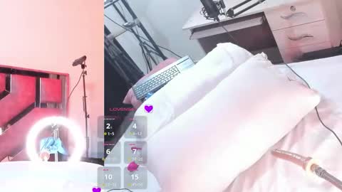 Lili online show from October 3, 10:45 am