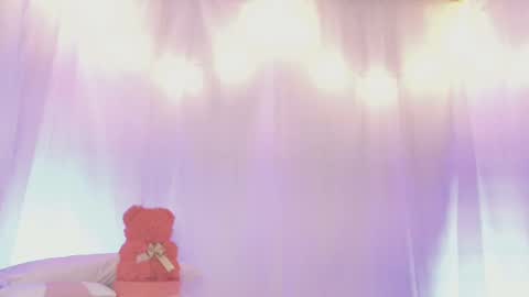 Snapshot of lili_tay chatting on September 29, 10:47 pm Lili online show from September 29, 10:47 pm