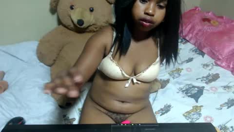 liliah online show from January 14, 8:15 pm