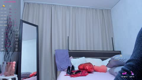 Lilian online show from February 1, 9:00 am