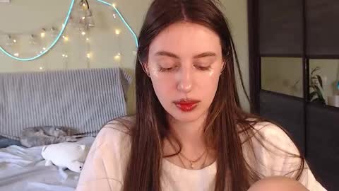 Lilu online show from September 24, 11:35 am