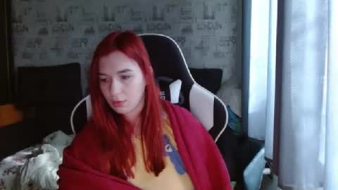 liliawoolf online show from March 1, 8:23 am