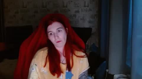 liliawoolf online show from March 1, 2:44 pm