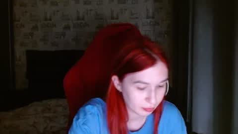 liliawoolf online show from March 10, 6:23 pm