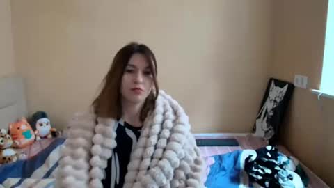 liliawoolf online show from October 2, 9:05 am