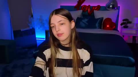 Lili Bakery online show from February 22, 1:22 am