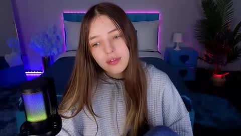 Lili Bakery online show from November 25, 2:33 am