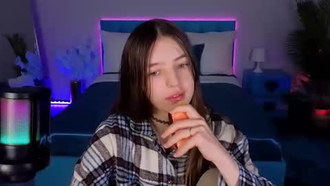 Lili Bakery online show from November 29, 2:47 am