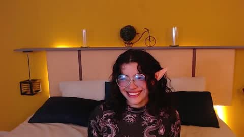 Snapshot of lilibeth___ chatting on February 21, 7:12 am Lili online show from February 21, 7:12 am
