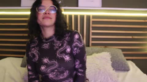 Snapshot of lilibeth___ chatting on March 12, 8:51 am Lili online show from March 12, 8:51 am