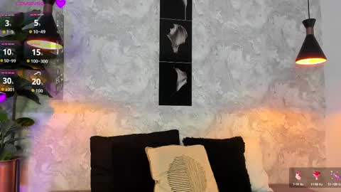 Lili Cooper online show from September 13, 3:17 am