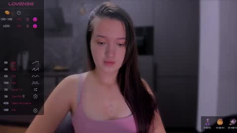 Snapshot of lililaluna chatting on October 16, 6:53 pm             ...  online show from October 16, 6:53 pm