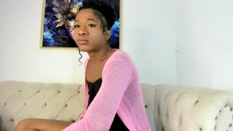 Snapshot of lilit2005_ chatting on February 13, 10:11 pm lilit2005_ online show from February 13, 10:11 pm